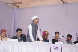 युवा संसद प्रतियोगिता का आयोजन