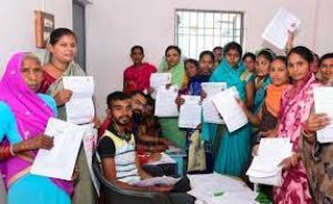  महतारी वंदन योजना : 72 लाख 74 हजार से अधिक महिलाओं ने भरा आवेदन