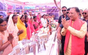 विकसित भारत के निर्माण के लिए विकसित छत्तीसगढ़ बनाना होगा: मुख्यमंत्री विष्णु देव साय विकसित भारत के निर्माण के लिए विकसित छत्तीसगढ़ बनाना होगा: मुख्यमंत्री विष्णु देव साय