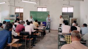 बालोद जिले में मतदान कर्मियों का प्रशिक्षण जारी