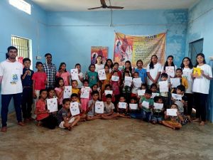 युवोदय दुर्ग के दूत युवाओं ने बच्चों के बीच सृजनात्मकता और पर्यावरण संरक्षण को बढ़ावा देने किया आयोजन