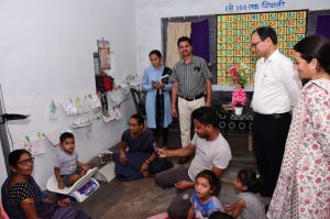 बच्चों के सुपोषण की जांच  करने वजन तिहार शुरू