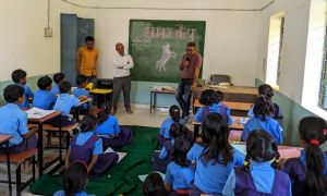  डौण्डी विकासखण्ड के विभिन्न स्कूलों में किया जा रहा है समर कैम्प का आयोजन