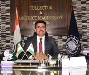  श्रमिकों को भीषण गर्मी से बचाव के लिए कलेक्टर ने जारी किए दिशानिर्देश