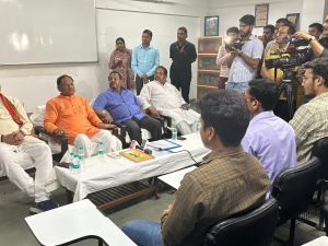  मुख्यमंत्री विष्णुदेव साय का ट्रायबल यूथ हॉस्टल का दौरा