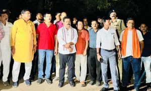  बलौदाबाजार में की गई तोड़फोड़ एवं आगजनी की घटना का जायजा लेने पहुँचे उपमुख्यमंत्री विजय शर्मा