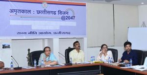 आकांक्षी जिलों में रैंक सुधार के लिए समर्पण भावना से  कार्य करें: नोडल अधिकारी श्रीमती छिब्बर 