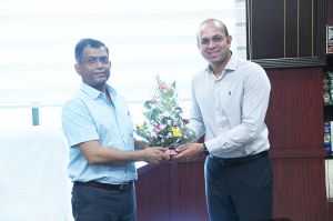 छत्तीसगढ़ राज्य निर्वाचन आयुक्त के तौर पर श्री अजय सिंह ने संभाला कार्यभार छत्तीसगढ़ राज्य निर्वाचन आयुक्त के तौर पर श्री अजय सिंह ने संभाला कार्यभार