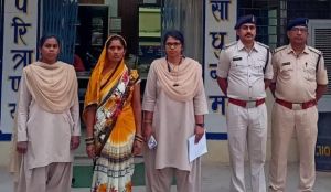 टुल्लू पम्प लगाने को लेकर महिलाओं में विवाद, बुजुर्ग महिला की मौत टुल्लू पम्प लगाने को लेकर महिलाओं में विवाद, बुजुर्ग महिला की मौत