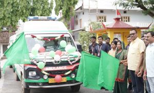  मुख्यमंत्री की घोषणा पर अमल :24 घंटे के अंदर मिली जशपुर अंचल को एंबुलेंस और शव वाहन