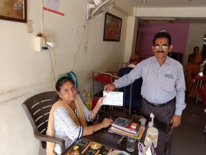 बासी खादय पदार्थ विनिष्टिीकरण, बेचने वालो पर 3900 रूपये का चालान काटा बासी खादय पदार्थ विनिष्टिीकरण, बेचने वालो पर 3900 रूपये का चालान काटा