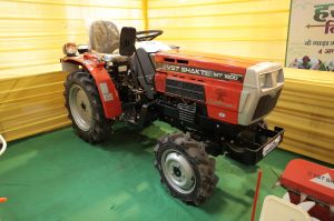 मुख्यमंत्री निवास में बिखरी हरेली तिहार की छटा मुख्यमंत्री निवास में बिखरी हरेली तिहार की छटा