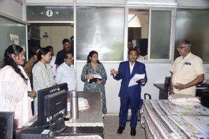 नये संभागायुक्त श्री महादेव कावरे ने कार्यभार ग्रहण किया नये संभागायुक्त श्री महादेव कावरे ने कार्यभार ग्रहण किया