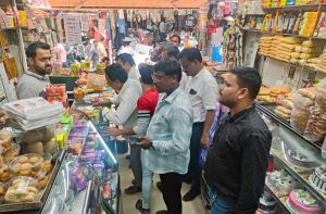 सिंगल यूज प्लास्टिक पर बड़ी कार्रवाई करते हुए 32,500 अर्थ दंड वसूला सिंगल यूज प्लास्टिक पर बड़ी कार्रवाई करते हुए 32,500 अर्थ दंड वसूला