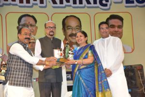  शिक्षक सम्मान समारोह में शामिल हुए राज्यपाल श्री डेका