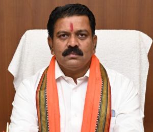  नक्सलियों के खिलाफ बड़ी सफलता मिलने पर उपमुख्यमंत्री विजय शर्मा ने जवानों को दी बधाई