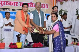  शिक्षकों में सृजन व क्रांति दोनों के गुण मौजूद : राजस्व मंत्री श्री वर्मा