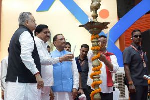 मुख्यमंत्री विष्णु देव साय ने जनसंपर्क की प्रदर्शनी का किया शुभारम्भ मुख्यमंत्री विष्णु देव साय ने जनसंपर्क की प्रदर्शनी का किया शुभारम्भ