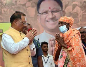  मुख्यमंत्री जनदर्शन से आ रही लोगों के चेहरे पर मुस्कान, दिख रही है जीवन में बदलाव की नई किरण