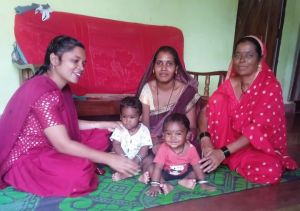 विष्णु के सुशासन में प्रिंस और पार्थ (जुड़वा बच्चों) ने दी कुपोषण को मात विष्णु के सुशासन में प्रिंस और पार्थ (जुड़वा बच्चों) ने दी कुपोषण को मात