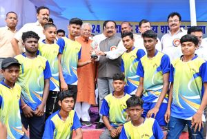 खिलाड़ी कभी हारता नहीं, या तो जीतता है या सीखता है : अरुण साव खिलाड़ी कभी हारता नहीं, या तो जीतता है या सीखता है : अरुण साव