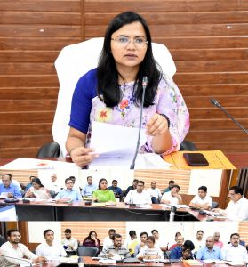 कलेक्टर सुश्री चौधरी ने आर.टी.ई. अंतर्गत प्रवेशार्थियों के प्रवेश सत्यापन शीघ्र करने डी.ई.ओ. को दिये निर्देश कलेक्टर सुश्री चौधरी ने आर.टी.ई. अंतर्गत प्रवेशार्थियों के प्रवेश सत्यापन शीघ्र करने डी.ई.ओ. को दिये निर्देश