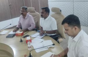 प्रवर्तन टीमें यात्रियों की सुरक्षा और सुविधा का ध्यान रखें प्रवर्तन टीमें यात्रियों की सुरक्षा और सुविधा का ध्यान रखें