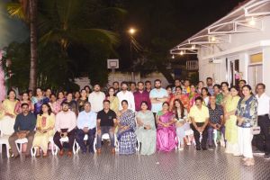 डॉक्टरों और स्वास्थ्य कर्मियों के सम्मान में कलेक्टर ने दिया रात्रि भोज