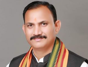 स्वास्थ्य मंत्री श्याम बिहारी जायसवाल के अथक प्रयासों से स्वास्थ्य सुविधाओं में हो रही है लगातार वृद्धि स्वास्थ्य मंत्री श्याम बिहारी जायसवाल के अथक प्रयासों से स्वास्थ्य सुविधाओं में हो रही है लगातार वृद्धि