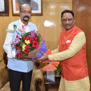 राज्यपाल श्री डेका से मुख्यमंत्री श्री साय ने की भेंट राज्यपाल श्री डेका से मुख्यमंत्री श्री साय ने की भेंट