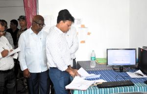  कलेक्टर श्री चन्द्रवाल ने तहसील कार्यालय डौण्डी का निरीक्षण कर व्यवस्थाओं का जायजा लिया