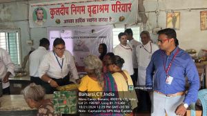 ITM विश्वविद्यालय रायपुर के विद्यार्थियों का कुलदीप निगम  वृद्धाश्रम भ्रमण