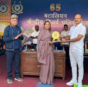  मंत्री श्रीमती राजवाड़े ने तीन दिवसीय विशेष योगाभ्यास शिविर का किया उद्घाटन