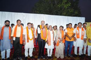 सुनील सोनी के पक्ष में सांसद बृजमोहन ने चलाया सघन जनसंपर्क अभियान सुनील सोनी के पक्ष में सांसद बृजमोहन ने चलाया सघन जनसंपर्क अभियान