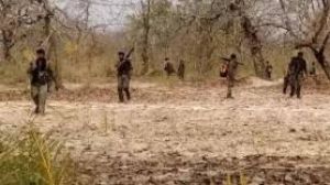 अबूझमाड़ क्षेत्र में सुरक्षाबलों के साथ हुई मुठभेड़ में 5 नक्सली ढेर, भारी मात्रा में हथियार बरामद 