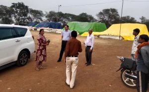 संभाग आयुक्त ने धान खरीदी केन्द्र लाटाबोड़ का किया निरीक्षण संभाग आयुक्त ने धान खरीदी केन्द्र लाटाबोड़ का किया निरीक्षण