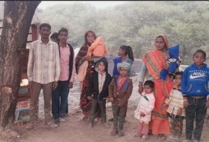 कलेक्टर की संवेदनशीलता से 24 घण्टे के अंदर पीड़ित श्रमिक को मिला न्याय कलेक्टर की संवेदनशीलता से 24 घण्टे के अंदर पीड़ित श्रमिक को मिला न्याय