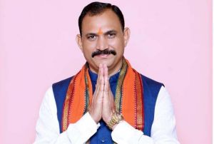 दक्षिण विधानसभा की जनता ने बताया विष्णु का सुशासन ही उनकी पहली पसंद - श्यामबिहारी जायसवाल दक्षिण विधानसभा की जनता ने बताया विष्णु का सुशासन ही उनकी पहली पसंद - श्यामबिहारी जायसवाल