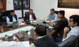  बिना अनुमति के मुख्यालय ना छोड़ें अधिकारी: कलेक्टर