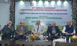 छत्तीसगढ़ में कृषि के विकास के लिए मिलकर कार्य करेंगे कृषि विश्वविद्यालय तथा कृषि अर्थशास्त्र अनुसंधान संघ छत्तीसगढ़ में कृषि के विकास के लिए मिलकर कार्य करेंगे कृषि विश्वविद्यालय तथा कृषि अर्थशास्त्र अनुसंधान संघ