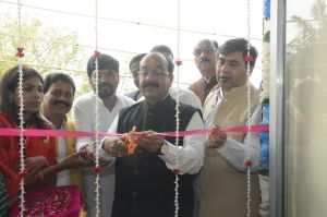 जीविका स्व सहायता समूह के माध्यम से संचालित विक्रय केन्द्र हमर हटरी का उपमुख्यमंत्री श्री साव ने किया शुभारंभ जीविका स्व सहायता समूह के माध्यम से संचालित विक्रय केन्द्र हमर हटरी का उपमुख्यमंत्री श्री साव ने किया शुभारंभ