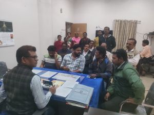 जोन कार्यालय में नवीन राशन कार्ड वितरित जोन कार्यालय में नवीन राशन कार्ड वितरित