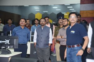 अपर मुख्य सचिव पिंगुआ ने कमांड एंड कंट्रोल सेंटर पहुंचकर आईटीएमएस प्रोजेक्ट का लिया जायजा