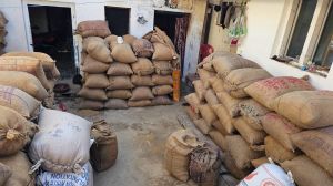  फिर कार्रवाई, 94 क्विंटल अवैध रूप से भंडारित धान जब्त