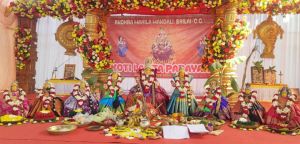  बालाजी मंदिर में त्रिपुरा सुंदरी देवी ललिता के सहस्रनाम पारायण में उमड़ी भक्तों की भीड़ 