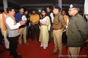 प्रभारी मंत्री श्री शर्मा ने तैयारी का जायजा लिया प्रभारी मंत्री श्री शर्मा ने तैयारी का जायजा लिया