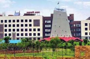  5 विशेषज्ञ चिकित्सकों व 15 चिकित्सा अधिकारियों के संविदा नियुक्ति आदेश जारी  