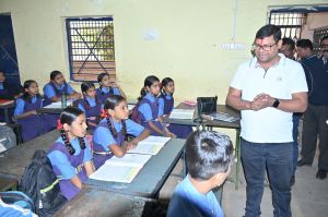  स्कूल के बच्चों के साथ परिचर्चा करके मनाई गई नेताजी सुभाष चंद्र बोस की जयंती 