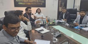   प्रेक्षक ने ली प्रत्याशियों एवं राजनीतिक दलों की बैठक