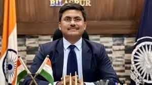 जल जीवन मिशन की कछुआ चाल पर भड़के कलेक्टर